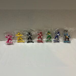 BRAND NEW SET OF 7 VTG Mighty Morphin Power Rangers 3” Mini Figures 1993 Bandai